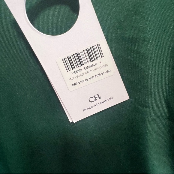 Charlie Holiday Izzy Velvet Wrap Dress, New with Tags, Emerald Green - Picture 8 of 9